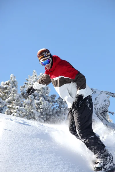 Hombre snowboard — Foto de Stock