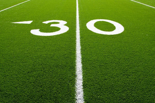Campo de fútbol americano línea de treinta yardas —  Fotos de Stock