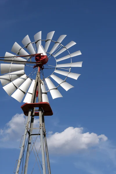 Vintage Country Windmill — Stock Photo, Image
