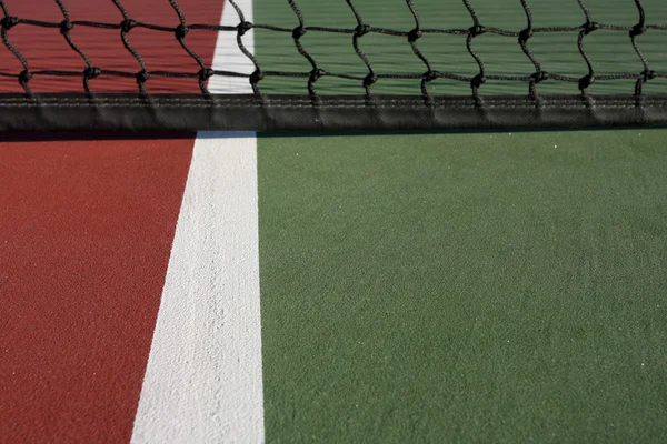 Líneas de pista de tenis y red de fondo —  Fotos de Stock