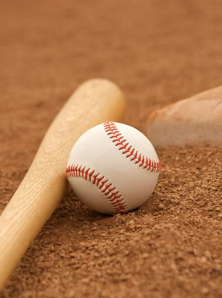 Baseball & Bat sur l'entrepiste — Photo