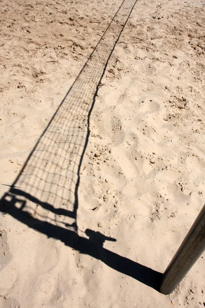 Ombre d'un filet de volleyball — Photo