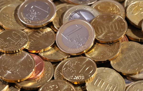 欧元硬币。欧洲货币 — 图库照片