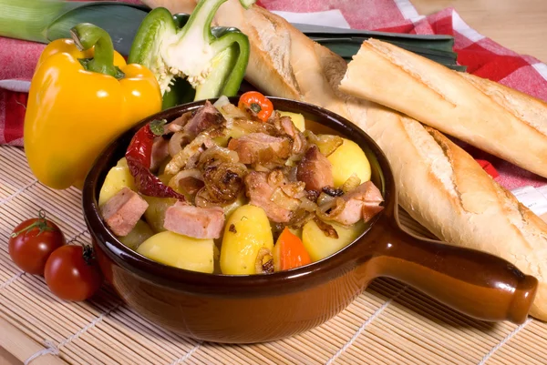 Pork stew with potatoes — Stock Photo, Image