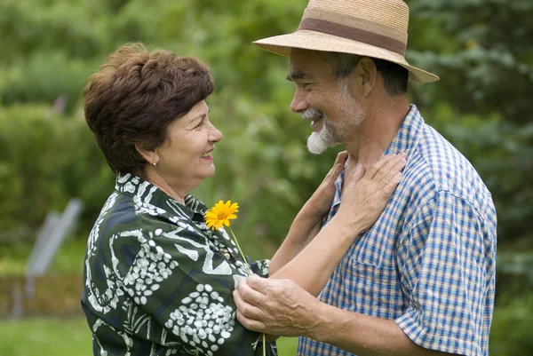 Romantic senior couple — Stock Photo, Image