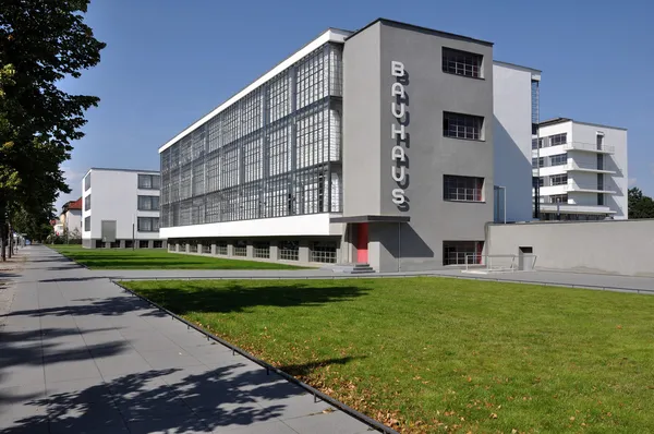 Bauhaus von Süden, Dessau — Stockfoto