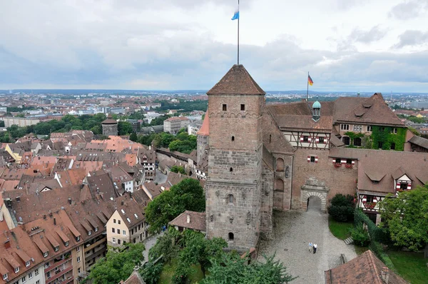 Castle and cityscape, nurnberg — стоковое фото