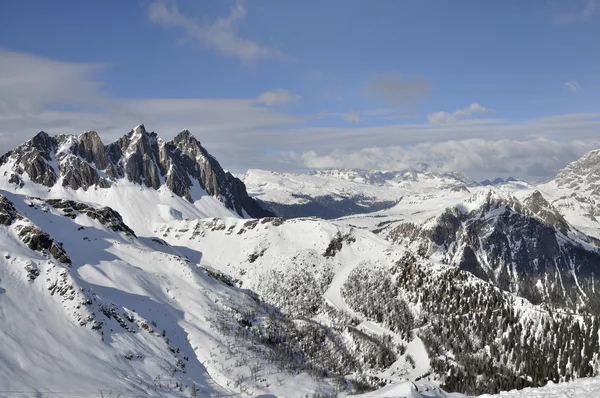 CES skidområdet, Dolomiterna — Stockfoto
