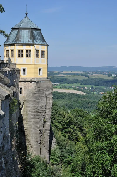 Donjon över elbe, Königstein — Stockfoto