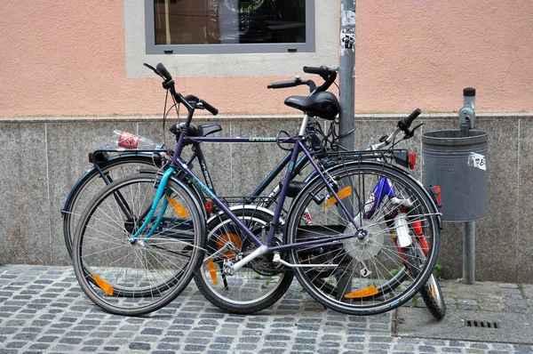 Regensburg, biciclette nel centro storico #1 — Zdjęcie stockowe