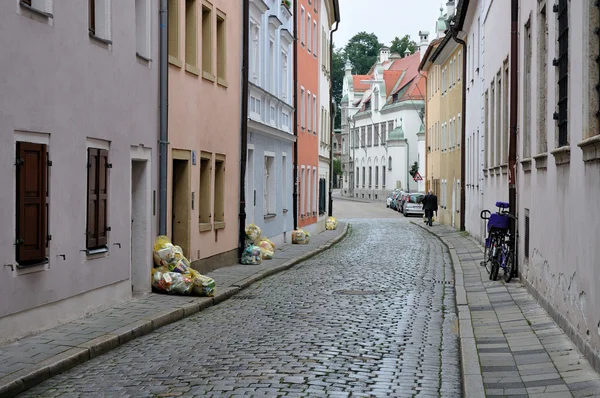 Regensburg şehir merkezinde çöp toplama — Stok fotoğraf
