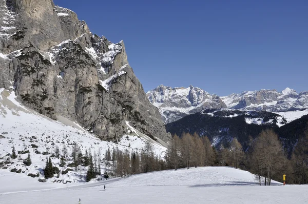 Gardenaccia und das Skigebiet La Villa, Dolomiten — Stockfoto