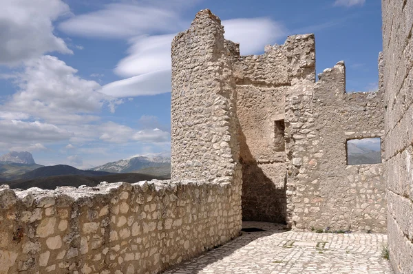 Detalii despre cetatea rocca calascio, abruzzi — Fotografie, imagine de stoc