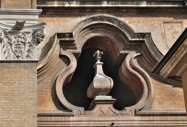 Madonna della steccata, fönster, parma — Stockfoto