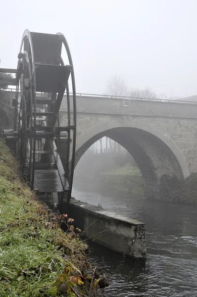 Mill and bridge on martesana, lombardy — Stock Photo, Image