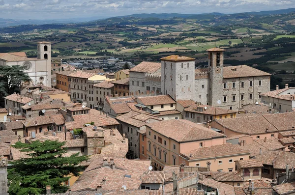 Cathedral square aerial view, todi — Stock Photo, Image