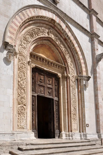 Portal da catedral, todi — Fotografia de Stock