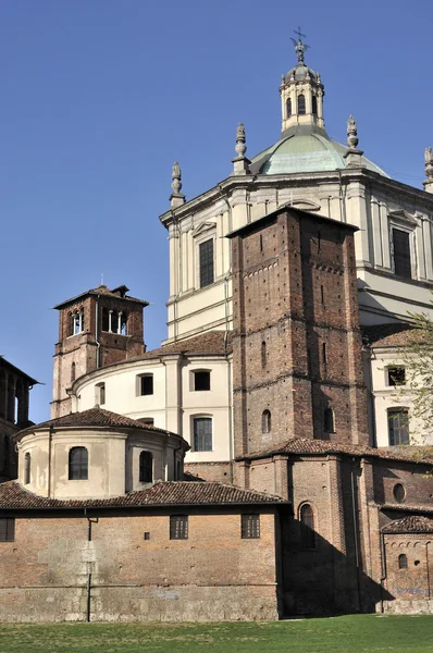 San lorenzo Doğu arka yüzüne, milano — Stok fotoğraf