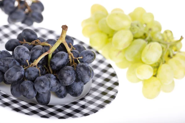 Grapes on a plate — Stock Photo, Image