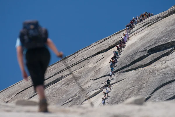 A caminho do topo de Half Dome — Fotografia de Stock