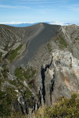 Around the Irazu Volcano crater clipart