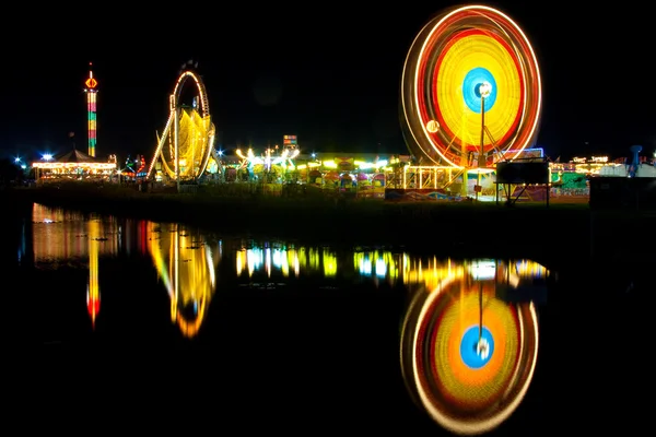 Ferris Koło w nocy — Zdjęcie stockowe