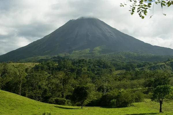 Il vulcano Arenal — Foto Stock