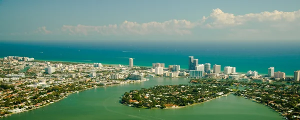 マイアミの緑および青 — ストック写真