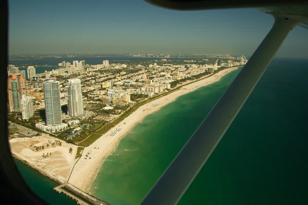 マイアミ上空飛行 — ストック写真