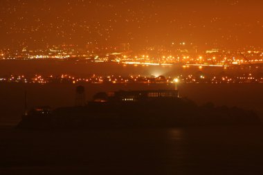 Alcatraz gece geç saatte