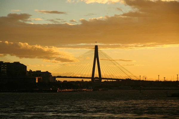 Με silhouete γέφυρα Σίδνεϊ — Φωτογραφία Αρχείου