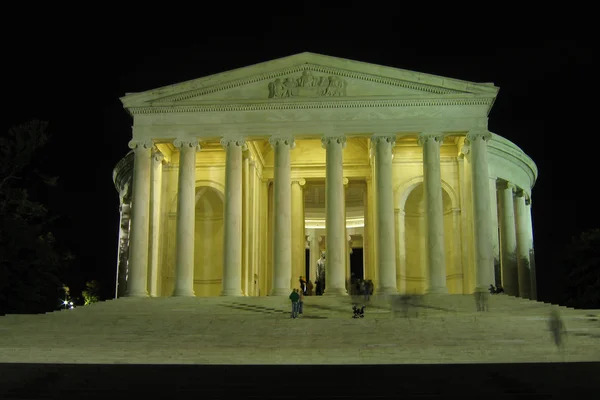 Jefferson Memorial at night — Zdjęcie stockowe