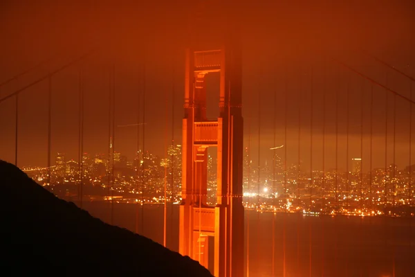 Golden gate mist — Stockfoto