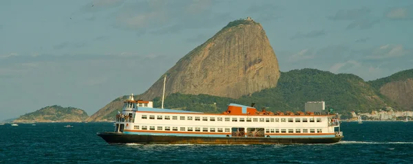 Barco de balsa "Barca" Rio Niteroi — Fotografia de Stock