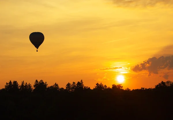 gün batımı ve balon