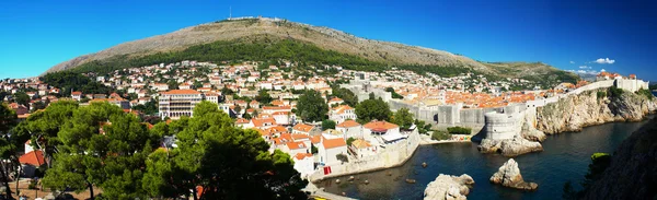 Panorama do centro histórico de Dubrovnik na Croácia — Fotografia de Stock