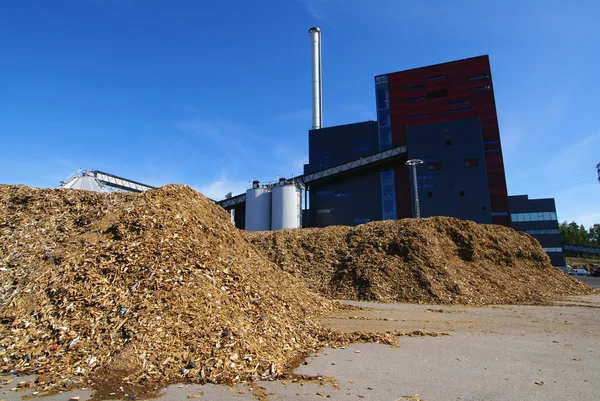 Planta de bioenergía con almacenamiento de combustible de madera —  Fotos de Stock