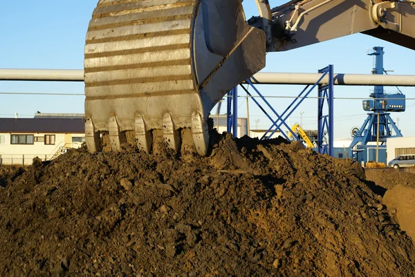 Hydraulic excavator at work. — Stock Photo, Image