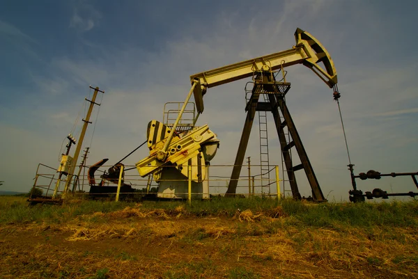 Industriële oliepomp — Stockfoto