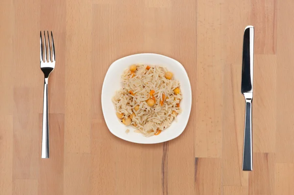 Рис з нутом і морквою — стокове фото