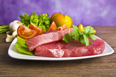 çiğ orkinos biftek