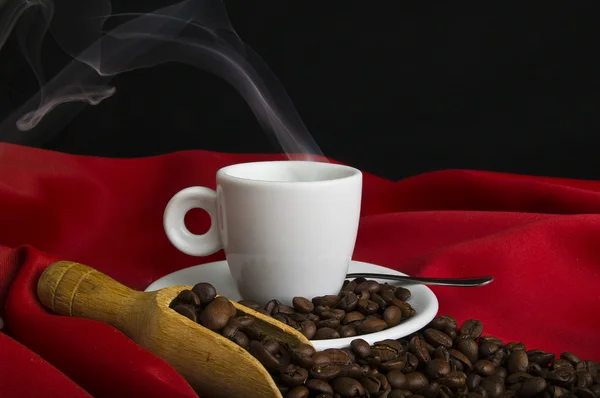 Parzenie kawy a kawa — Zdjęcie stockowe