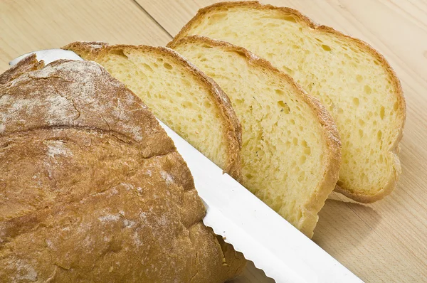 Chleb w plasterkach — Zdjęcie stockowe