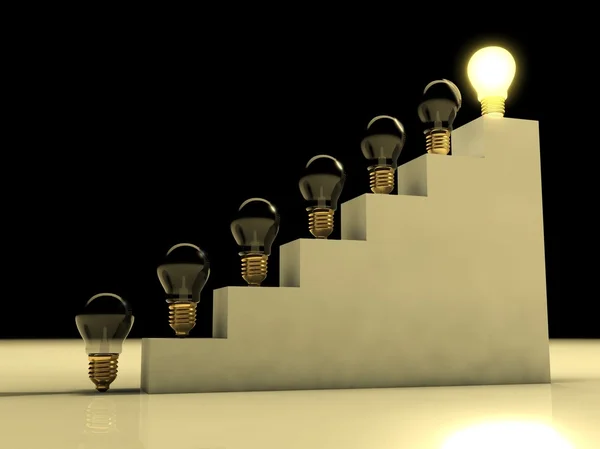 Светящаяся лампочка на лестнице, концепция успеха и карьеры — стоковое фото
