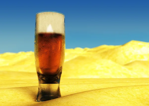 Studené pivo na letním písku, touha — Stock fotografie