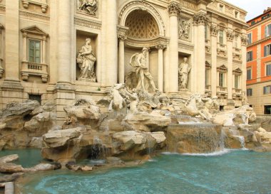 Trevi Çeşmesi. Roma.