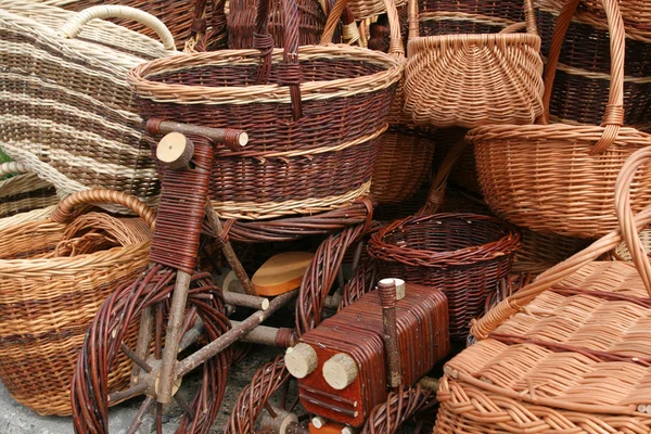 枝編み細工品の手工芸品 — ストック写真