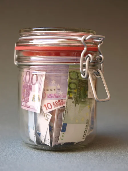 Dinero en frasco de conservación (1 ) — Foto de Stock