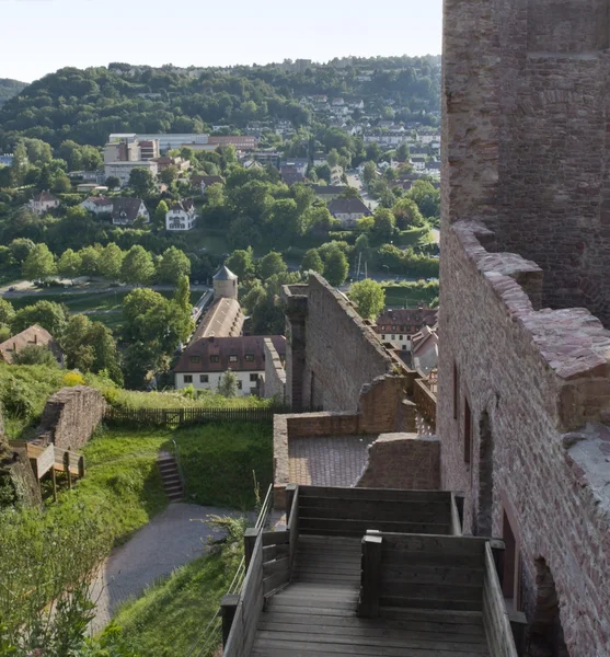 Paesaggio soleggiato intorno al castello di Wertheim — Foto Stock