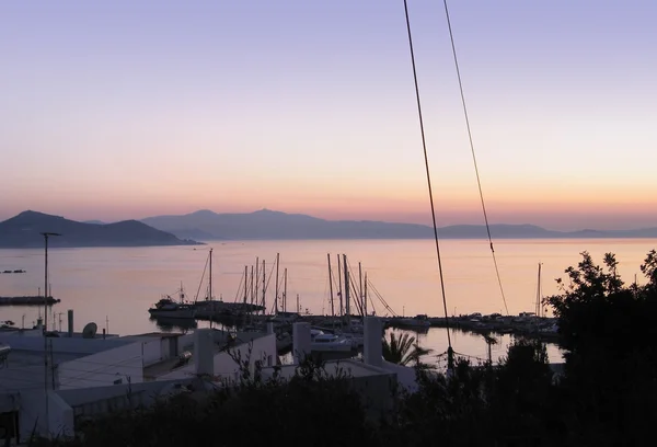 Yunanistan sahil sahne akşam zaman — Stok fotoğraf